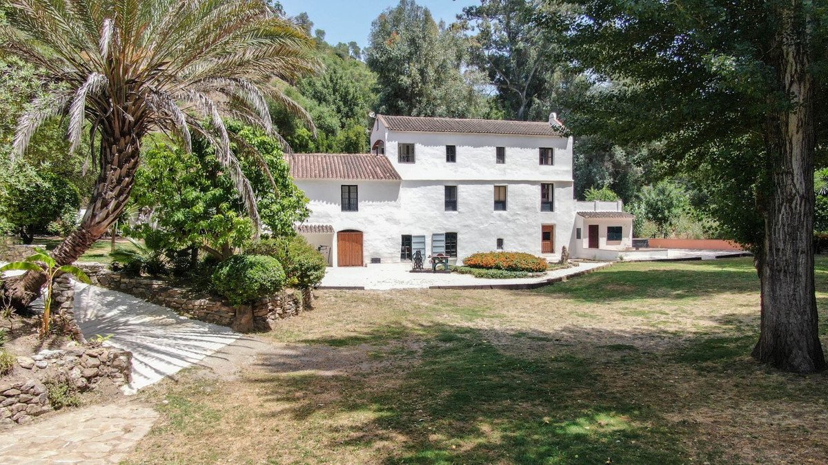 Reality a nemovitosti na Costa del Sol ve Španělsku