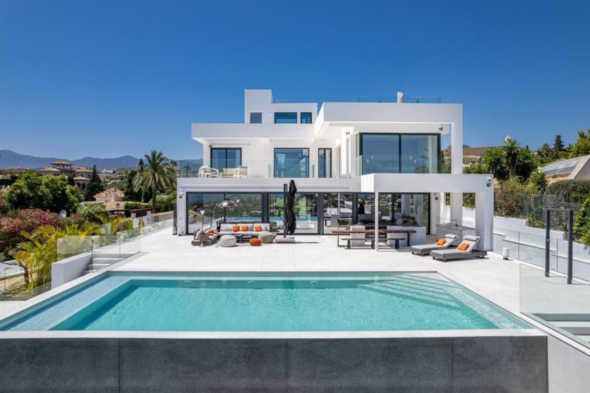 Reality a nemovitosti na Costa del Sol ve Španělsku
